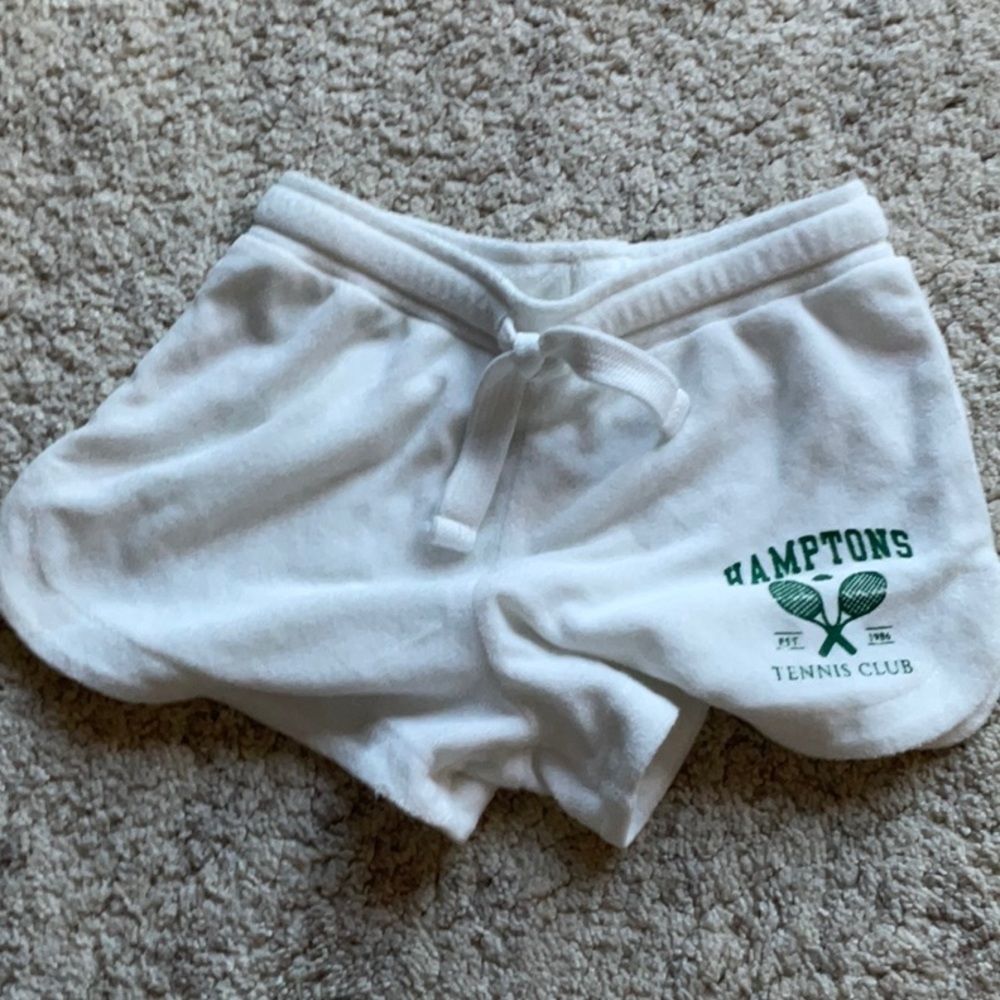 🤍Cute white shorts kids from vintage Havana size medium!